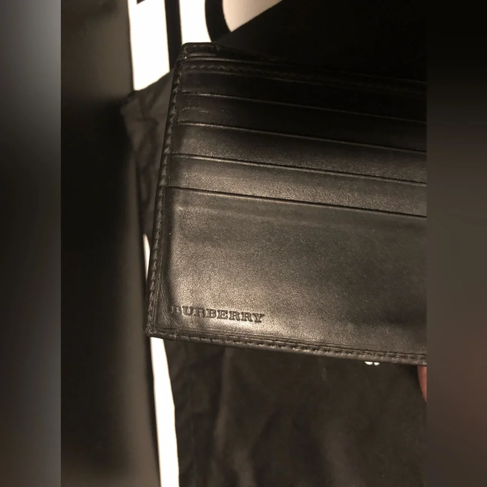 Auth Used Men’s Burberry check Nova Wallet Black - Picture 8 of 11